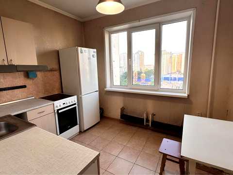 квартира за адресою Полярна вул., 8-Г