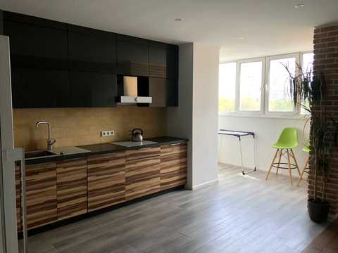 квартира за адресою Ревуцького вул., 7В