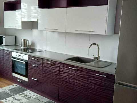 квартира за адресою Анни Ахматової вул., 32/18
