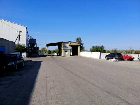 комерційна за адресою смт. Сарата, Металлическая, 3