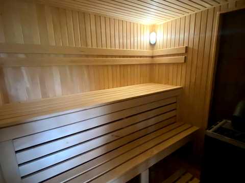 комерційна за адресою смт. Брошнів-Осада, 22 Січня, 63Ж