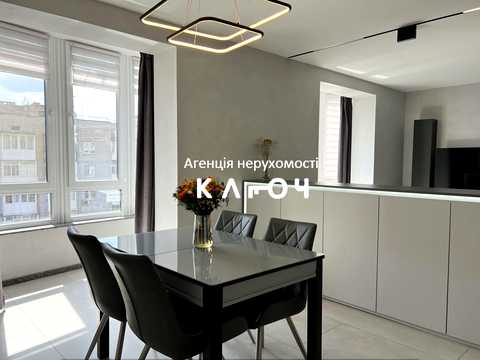 квартира по адресу Ивана Похитонова ул., 7