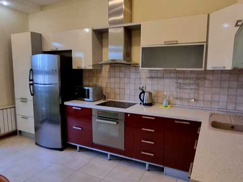 квартира за адресою Шота Руставелі вул., 44