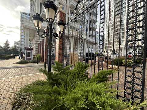 комерційна за адресою Михайла Максимовича вул. (Онуфрія Трутенка), 28-К