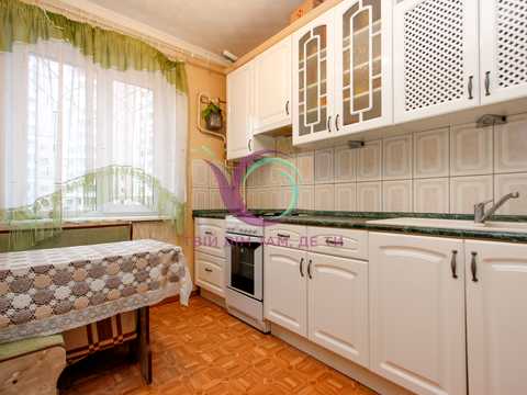 квартира за адресою Вишняківська вул., 12