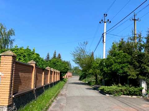 участок по адресу 