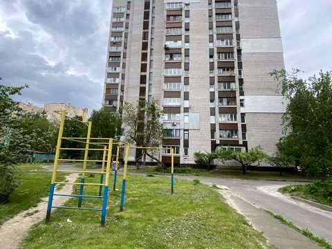 квартира за адресою Симиренка вул., 2-Б