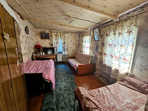 будинок за адресою с. Лубське, Лубська, 1