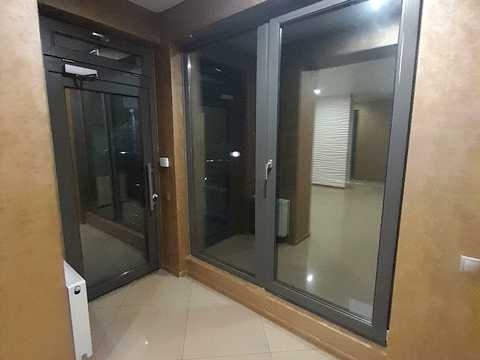 комерційна за адресою Мінеральна вул., 49