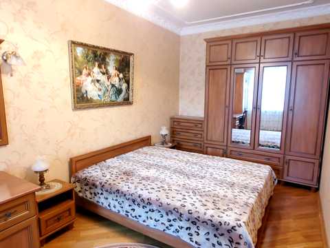 квартира за адресою Почайнинська вул., 45/48