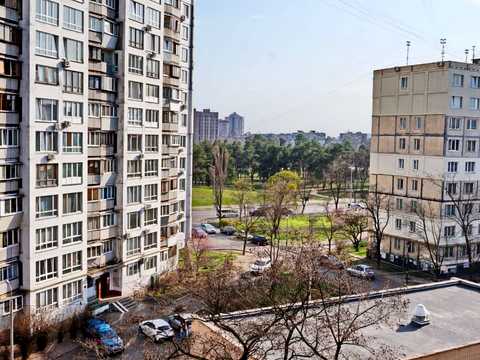 квартира за адресою Андрія Малишка вул., 21-А
