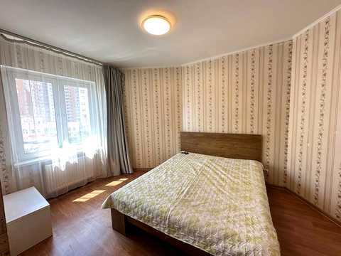 квартира за адресою Софії Русової вул., 3
