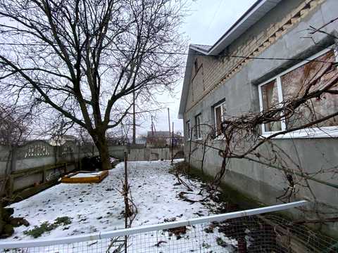 будинок за адресою Василя Кука вул. (Дибенка), 84