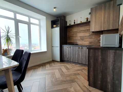 квартира за адресою Зелена вул., 25