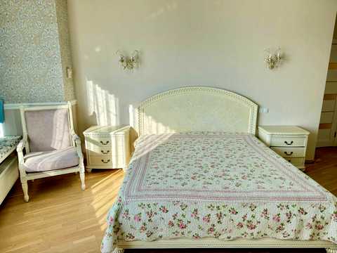 квартира по адресу Королеви Єлизавети ІІ ул. (Глинки), 2