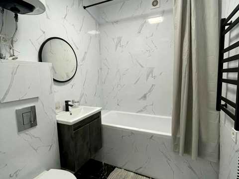квартира за адресою Каховська вул., 56