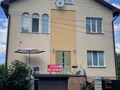 будинок за адресою Польова вул., 30