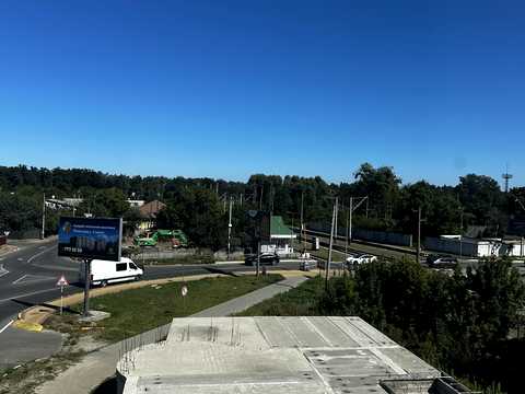 коммерческая по адресу Левка Лук'яненка ул. (Жовтнева), 7