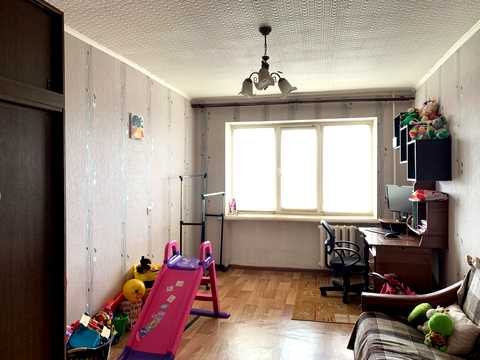 квартира за адресою Паркова вул. (Анатолія Олійника), 24