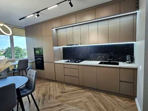 квартира за адресою Юліана Пелеша вул., 1
