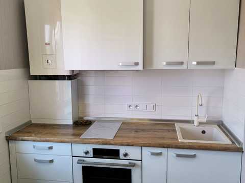 квартира за адресою Максима Чиженка вул., 72