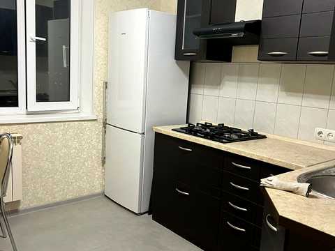 квартира за адресою Володимира Висоцького бульв., 6-Б