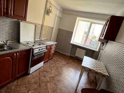 квартира за адресою Конституції, 24