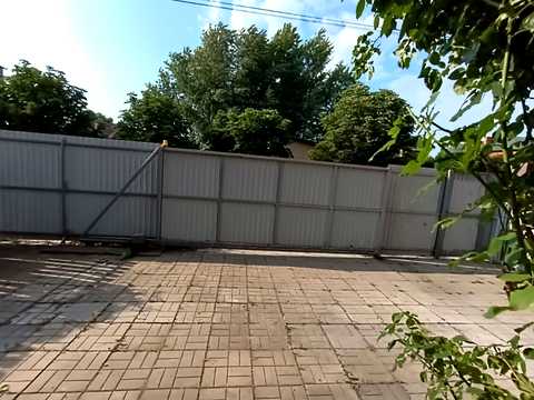 будинок за адресою Центральна вул.