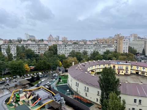 квартира за адресою Євгена Коновальця вул. (Щорса), 32-Б