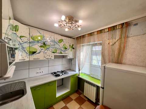 квартира за адресою Будівельників вул., 4