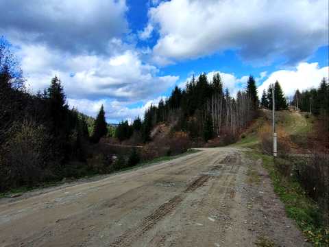 участок по адресу с. Лустун,