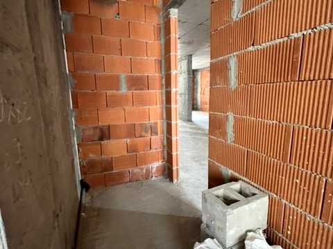 комерційна за адресою Угорська вул., 14-Е
