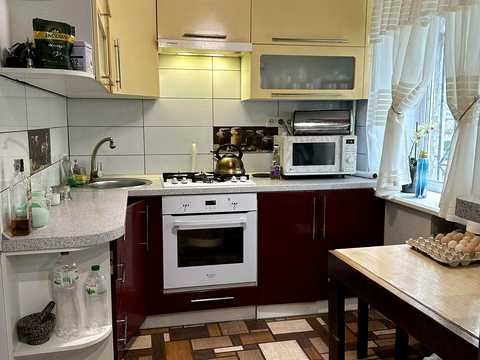 квартира за адресою Осіння вул., 26