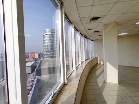 коммерческая по адресу Королеви Єлизавети ІІ ул. (Глинки), 2