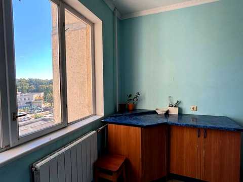 квартира за адресою Академіка Глушкова просп., 37