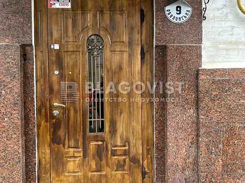 комерційна за адресою Оболонська вул., 9
