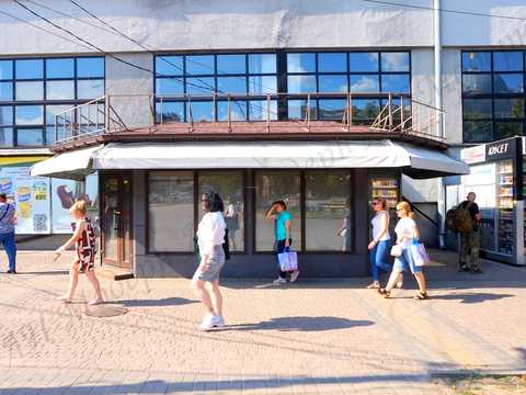 комерційна за адресою Привокзальний майдан пл., 2