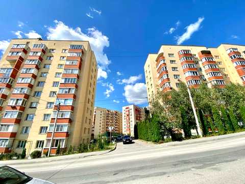 квартира за адресою Панаса Мирного вул., 18