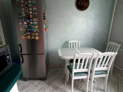 квартира за адресою Новодарницька вул., 13