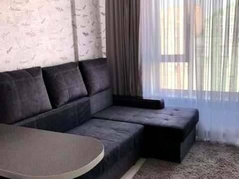 квартира за адресою Регенераторна вул., 4