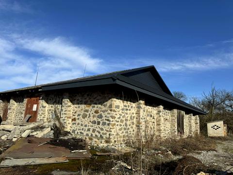 комерційна за адресою Лесі Українки вул., 174а