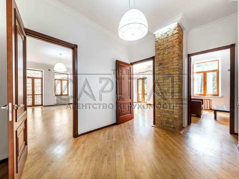 квартира по адресу Костёльная ул., 4