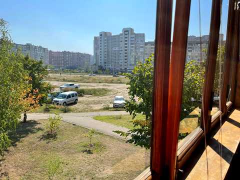 квартира по адресу Драгоманова ул., 14-А