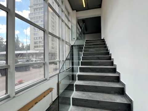 коммерческая по адресу Евгения Коновальца ул. (Щорса), 44-А