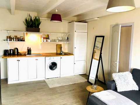 квартира за адресою Богатирська вул., 34