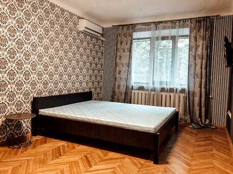 квартира по адресу Печерский спуск, 11