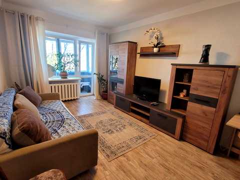 квартира по адресу Бусловская ул., 20