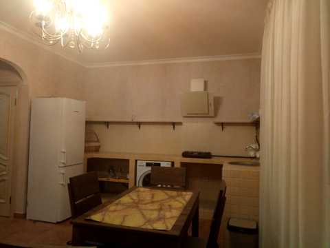 дом по адресу Кропивницкого ул., 1в