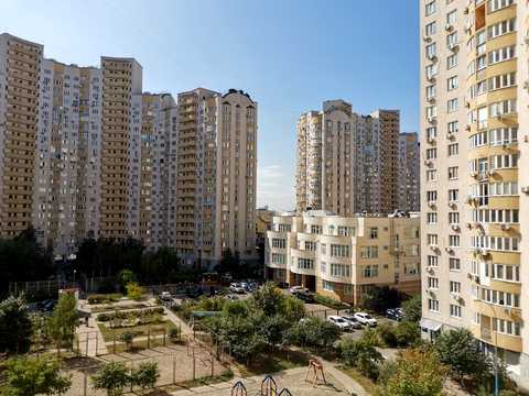 квартира за адресою Дніпровська набережна вул., 19-В