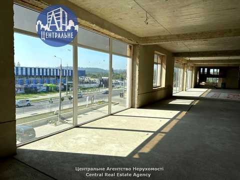 комерційна за адресою Чернівці, Хотинська вул., 39в